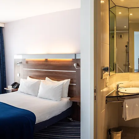 Express Saint Charles, An Ihg 3* Marseille