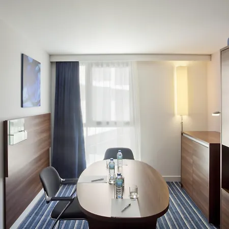 Express Saint Charles, An Ihg Hotel Marseille