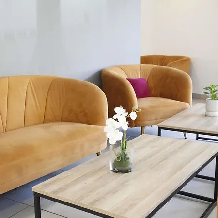 Express Saint Charles, An Ihg 3* Marseille