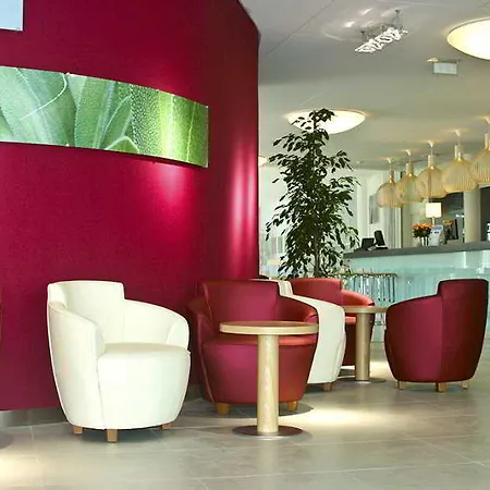 Express Saint Charles, An Ihg Hotel